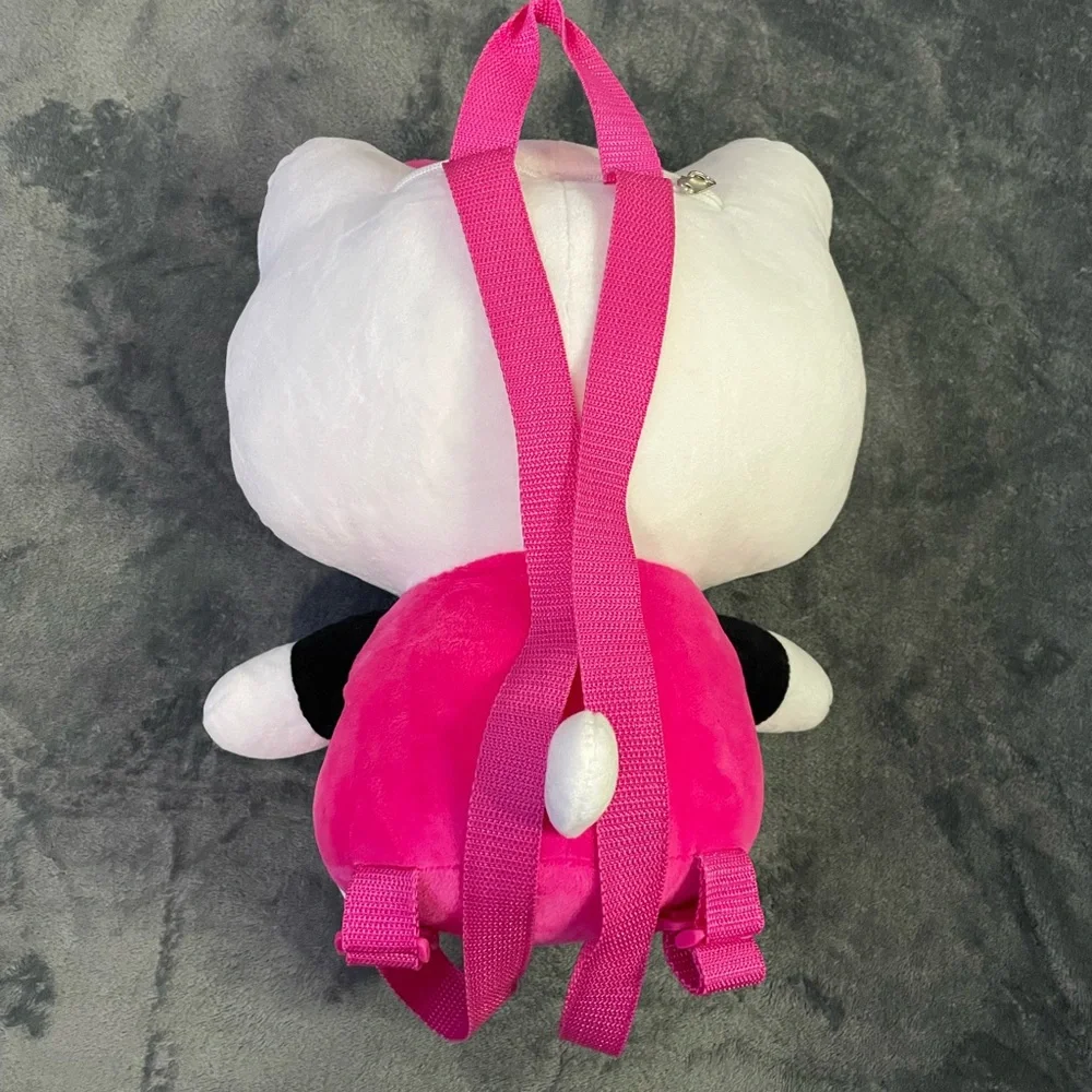 Hello Kitty backpack - Picture 2 of 3